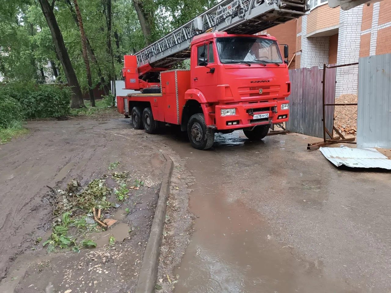 Автовышка — техника ООО «СтройСектор», Липецк — фото 1 из 1